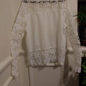 Lacy Feminine White Blouse Size (L)